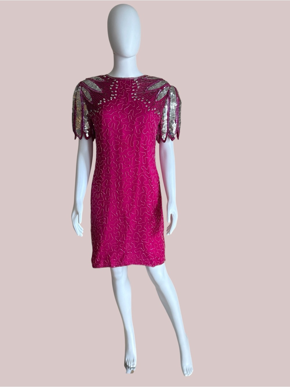 Vintage Pink Sequin Mini Cocktail Dress Beaded Shoulder Sheath
